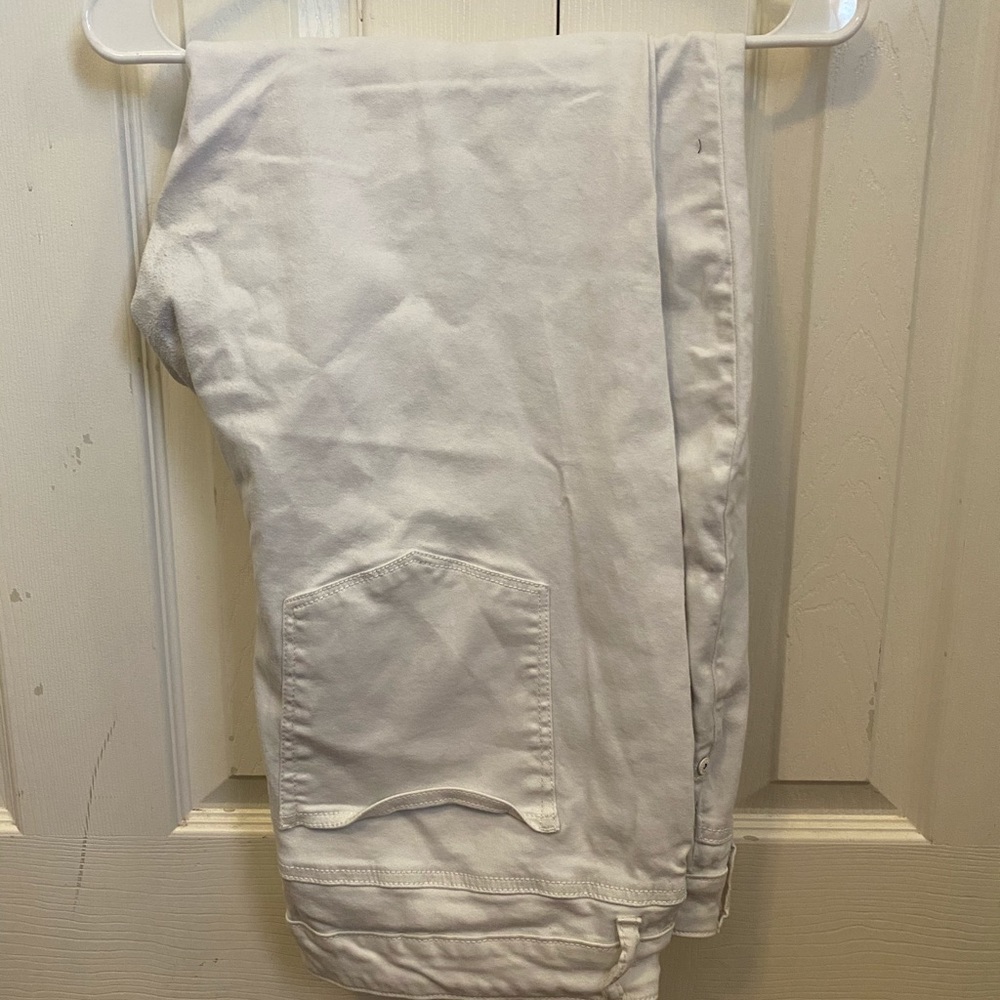 Plus size white Jeggings